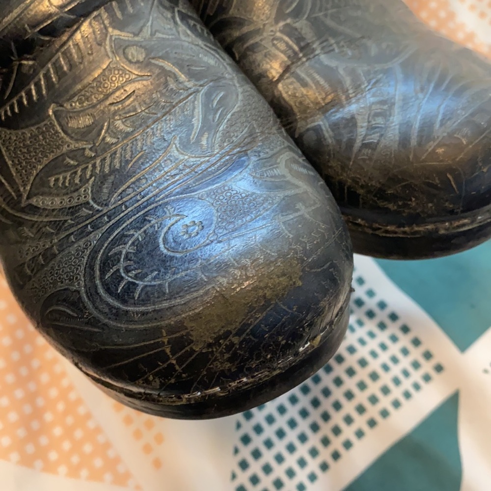 Dansko Embossed Professional Clog Size 39 - image 7